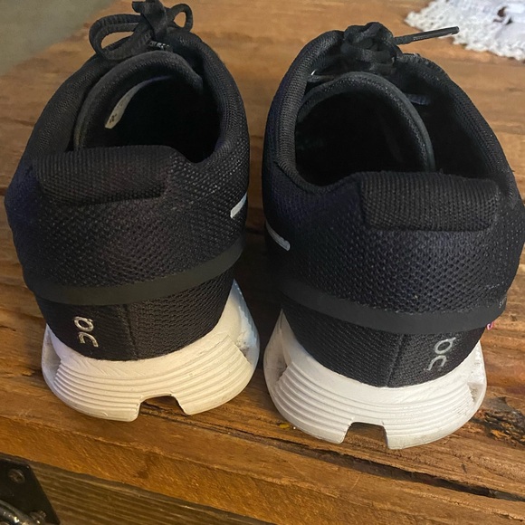 Cloud 5 women’s running sneaker - Picture 4 of 6